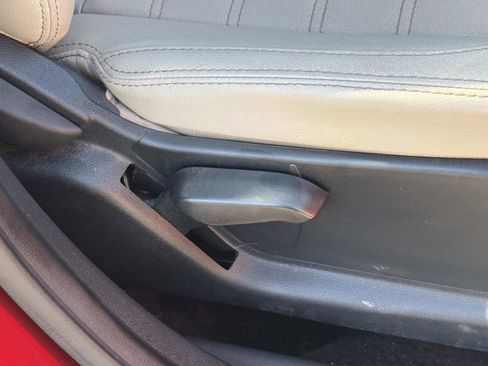 Used 2021 Ford EcoSport Titanium image 29