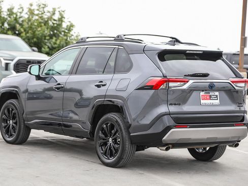 Certified 2023 Toyota RAV4 XSE w/ XSE Grade Weather Package AWD/4WD image 8