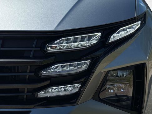 New 2025 Hyundai Tucson SEL image 9