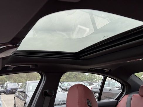 New 2026 BMW 330i Sedan w/ M Sport Package image 20