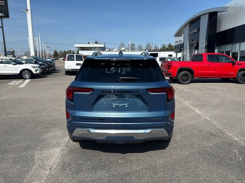New 2026 GMC Terrain Denali w/ LPO, Black Badging Package image 4