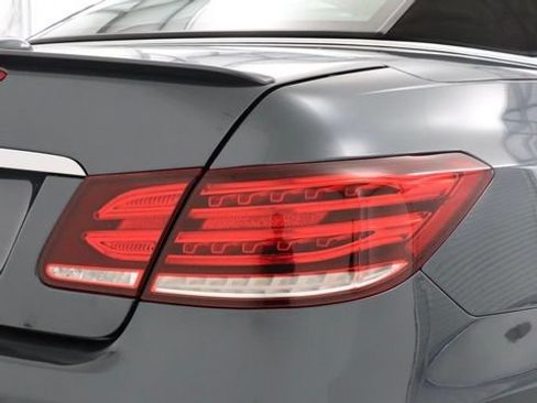 Used 2016 Mercedes-Benz E 400 Cabriolet image 12