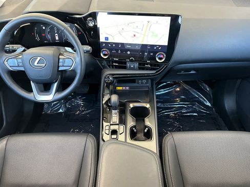 Used 2025 Lexus NX 350h AWD w/ Accessory Package (2T) image 3