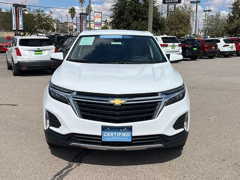 Certified 2024 Chevrolet Equinox LT image 2