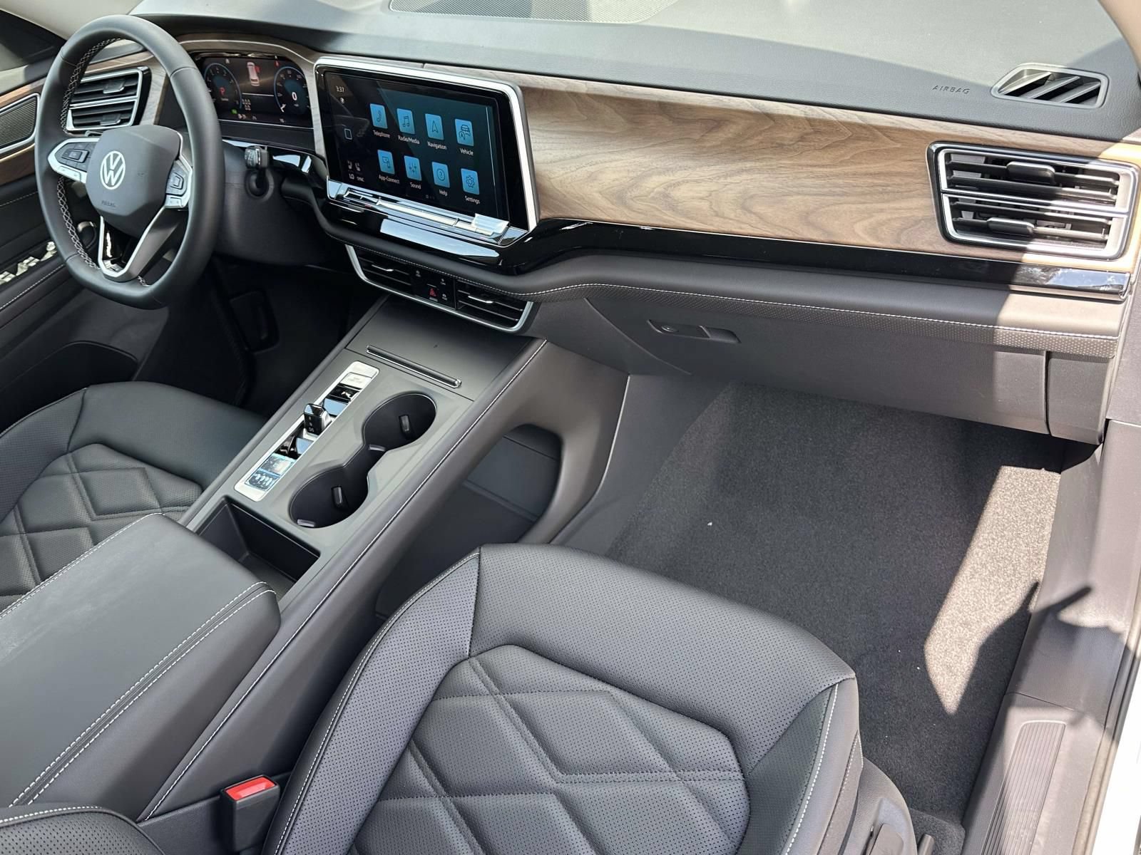 New 2026 Volkswagen Atlas SE AWD/4WD image 12