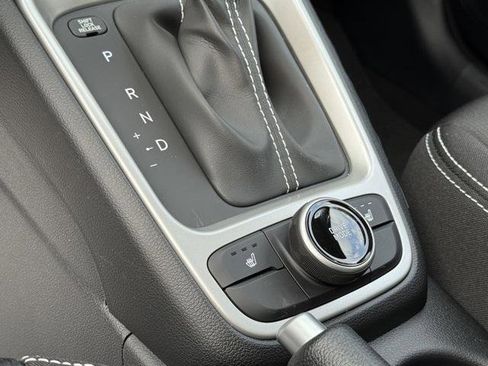 New 2026 Hyundai Venue SEL image 23