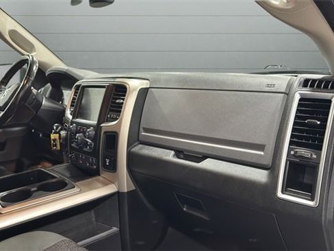 Used 2015 RAM 1500 Outdoorsman image 32