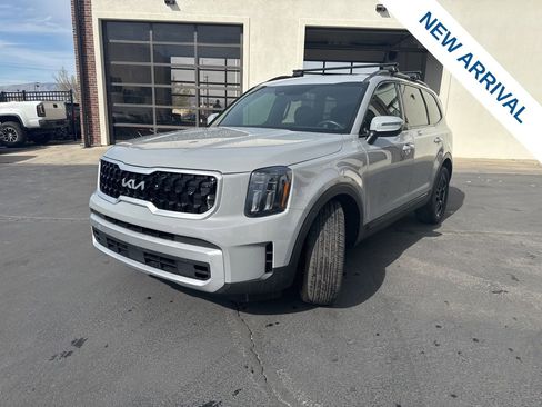 Used 2024 Kia Telluride EX X-Line image 3