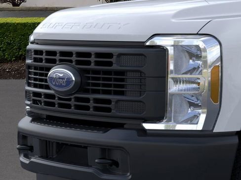 New 2026 Ford F350 XL w/ FX4 Off-Road Package image 17