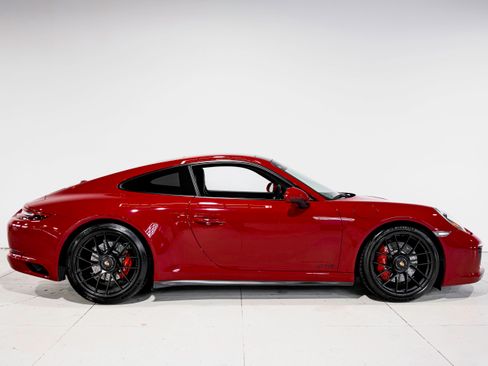 Used 2017 Porsche 911 Carrera GTS image 2
