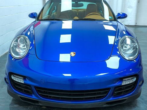 Used 2009 Porsche 911 Turbo image 2