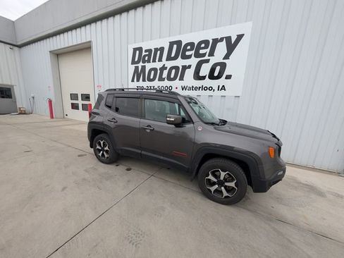 Used 2021 Jeep Renegade Trailhawk w/ Sun & Sound Group AWD/4WD image 21