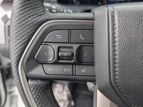 Used 2025 Toyota Tacoma TRD Sport w/ TRD Sport Upgrade Package image 23