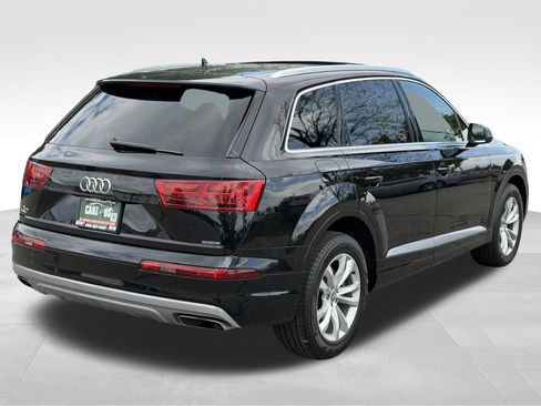 Used 2019 Audi Q7 2.0T Premium w/ Cold Weather Package AWD/4WD image 6