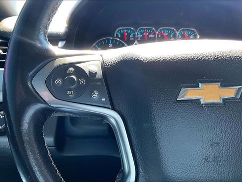 Used 2020 Chevrolet Tahoe LT image 25