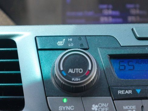 Used 2012 Honda Odyssey EX-L image 24