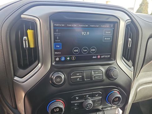 Used 2021 Chevrolet Silverado 1500 RST w/ Z71 Off-Road Package image 19