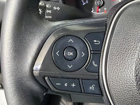 Used 2022 Toyota Corolla Cross LE FWD image 24