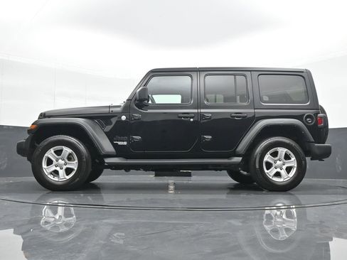 Used 2021 Jeep Wrangler Unlimited Sport image 18