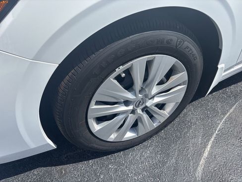 Certified 2025 Nissan Sentra S image 6