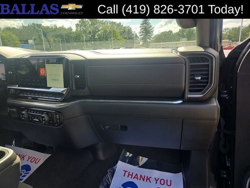 Certified 2023 Chevrolet Silverado 1500 RST w/ Z71 Off-Road Package AWD/4WD image 26