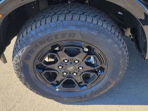 New 2025 Ford Ranger Lariat w/ Black Appearance Package image 12
