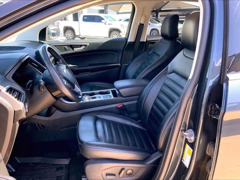 Used 2022 Ford Edge SEL w/ Convenience Package AWD/4WD image 8