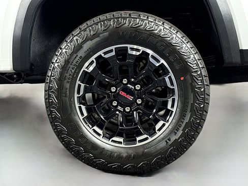 New 2026 GMC Canyon AT4 image 31