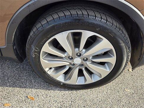 Used 2017 Buick Encore Preferred image 16