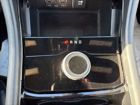 Used 2023 Jeep Grand Cherokee Altitude AWD/4WD image 23