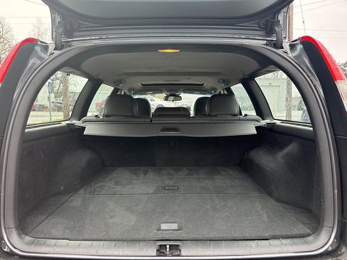 Used 2004 Volvo V70 2.5T image 31