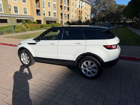 Used 2017 Land Rover Range Rover Evoque SE Premium AWD/4WD image 10
