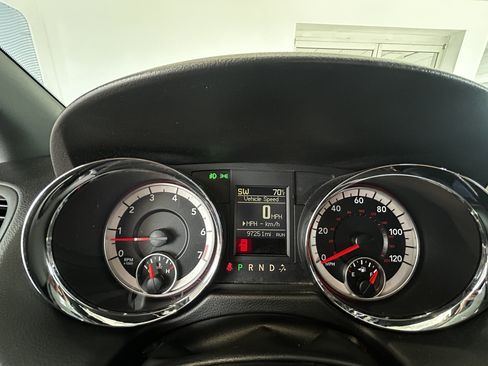 Used 2017 Dodge Grand Caravan GT FWD image 12