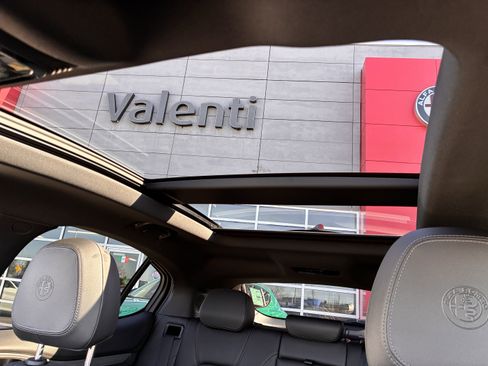 New 2026 Alfa Romeo Stelvio Sprint w/ Convenience Package image 27