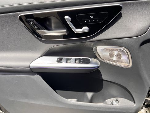 Certified 2025 Mercedes-Benz GLC 300 4MATIC image 14