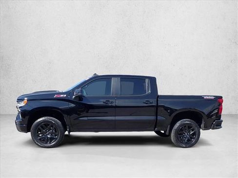 Used 2025 Chevrolet Silverado 1500 LT Trail Boss w/ Protection Package AWD/4WD image 2