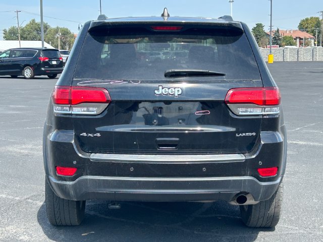 Used 2021 Jeep Grand Cherokee Laredo AWD/4WD image 5