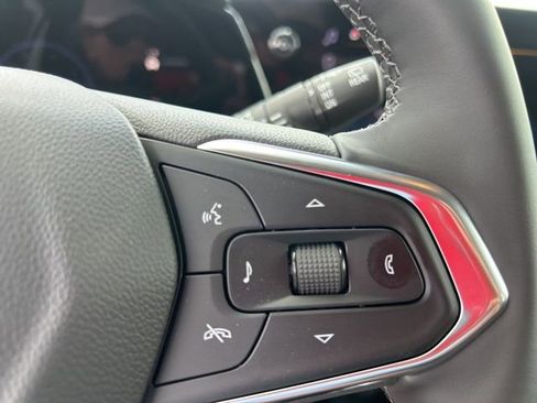 New 2026 Chevrolet Trax LT FWD image 18