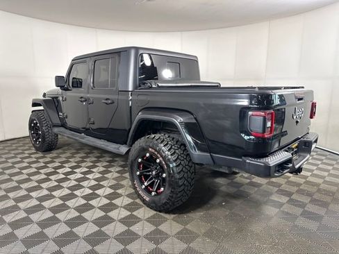 Used 2020 Jeep Gladiator Overland image 5