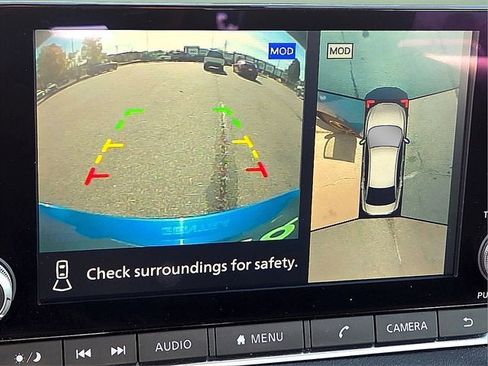 Used 2023 Nissan Sentra SR w/ SR Premium Package image 19