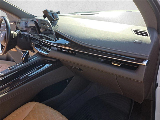 Used 2021 Cadillac Escalade Sport w/ Driver Assist Tech Package AWD/4WD image 21
