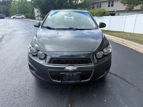 Used 2016 Chevrolet Sonic LS image 10