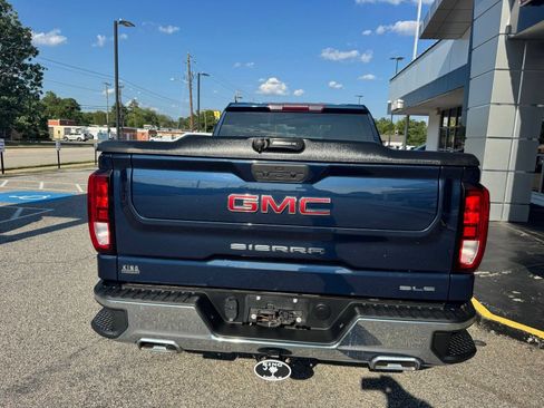 Certified 2022 GMC Sierra 1500 SLE AWD/4WD image 13