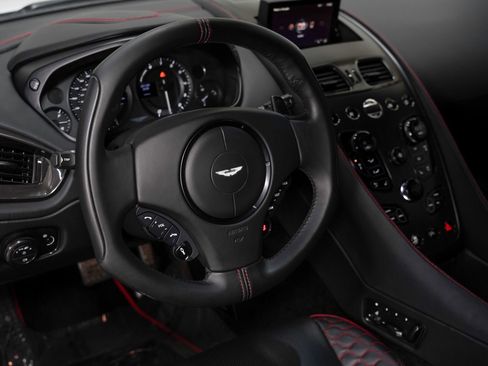 Used 2014 Aston Martin Vanquish Coupe RWD image 41