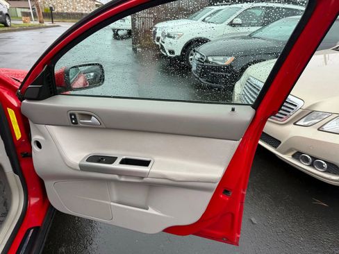 Used 2006 Volvo S40 T5 image 14