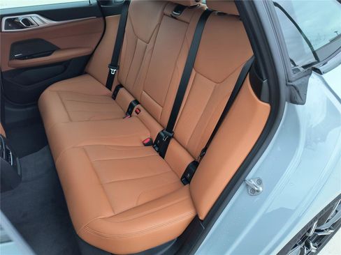 New 2025 BMW i4 eDrive40 w/ M Sport Package image 15