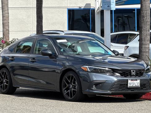 Certified 2024 Honda Civic Sport Touring image 6