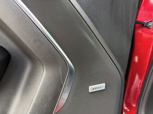 Used 2024 Chevrolet Tahoe Z71 w/ Luxury Package image 28