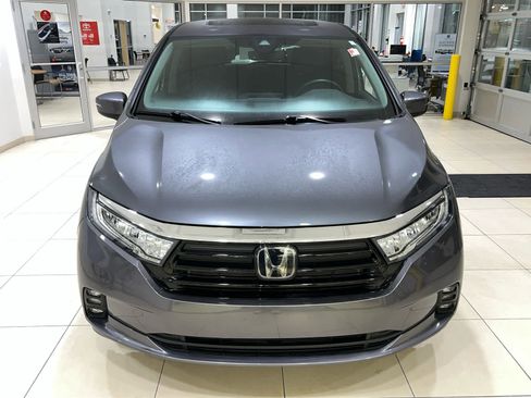 Used 2023 Honda Odyssey EX-L image 3
