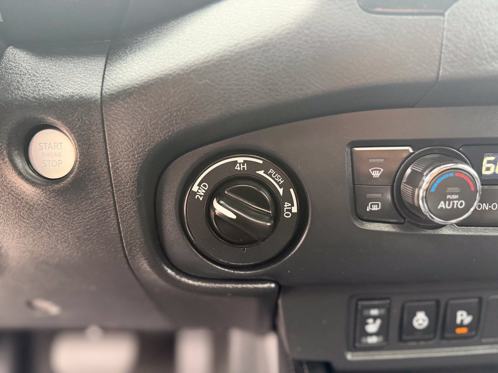 Used 2022 Nissan Frontier PRO-4X w/ Pro-4X Premium Package AWD/4WD image 30